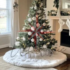 Christmas Tree Skirt in Utah